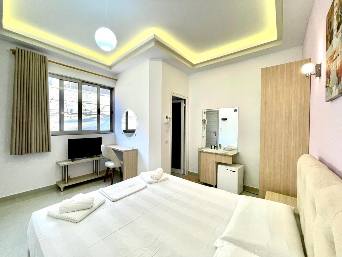 The City Gate Hotel Саранда Екстер'єр фото